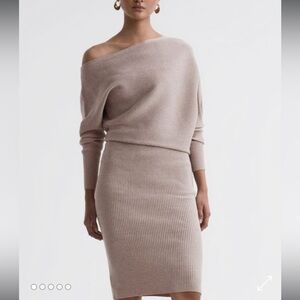 NWOT Reiss Lara Camel Knitted Midi Asymmetrical Off-The-Shoulder knitted sz XL